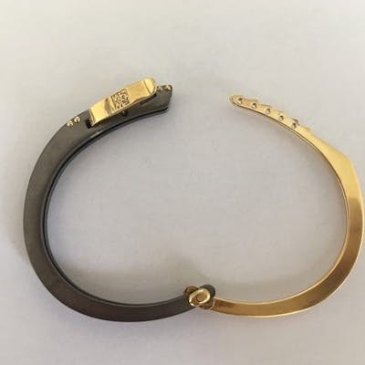 Attilio Zanetti 18 Quilates Oro Titanio Brazalete 0 02 Ct Diamante Barnebys Attilio Zanetti 18 Quilates Oro Titanio Brazalete 0 02 Ct Diamante Barnebys