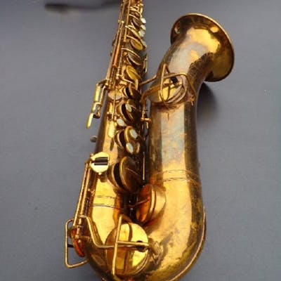 tile Yeah Luster The Martin Handcraft Indiana, tenor saxophone 1928, restored | Barnebys
