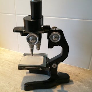 Leitz Barnebys
