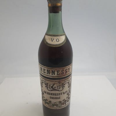 Hennessy Vo B 1930s 1940s Volume Not Stated Around 70cl Barnebys