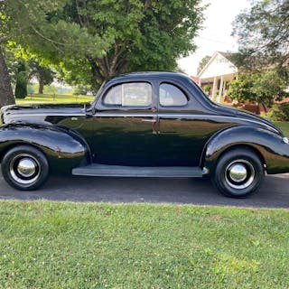 Standard Opera Coupe 1940 Ford