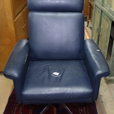 A Danish Cado Jupiter Blue Leather Tilt And Swivel Chair W