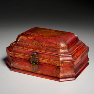 Dutch Colonial gilt lacquer box