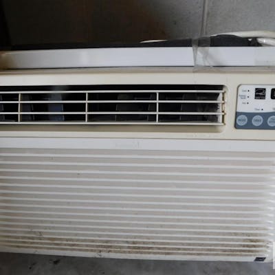 Kenmore Window Air Conditioner Model 580 75121 Ac 12 000 Btu Barnebys