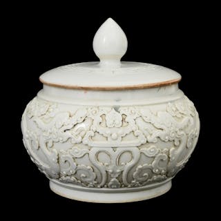 Chinese Qing Dynasty Carved White Porcelain Lidded Dragon Jar