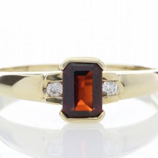 Diamond Ring Auction All Auctions On Barnebys Co Uk