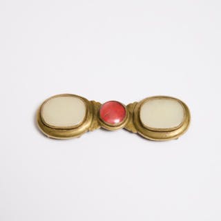 A White Jade Inset Two-Part Brass Belt Buckle, 19th Century - 晚清 黄铜嵌白玉带扣