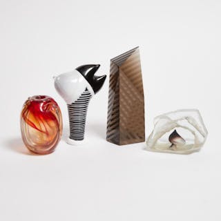 Four Studio Glass Sculptures and a Vase, Michael Baylen, Andrew Kuntz